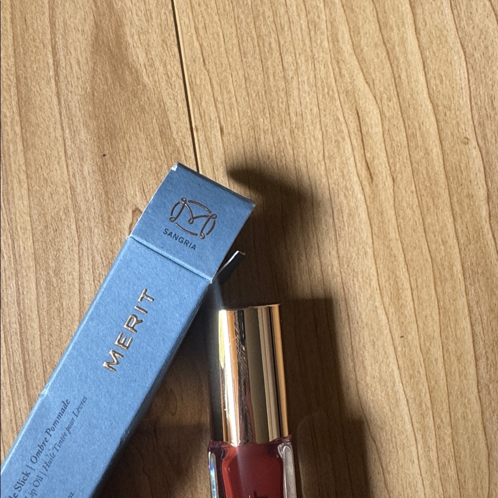 Merit Shade Slick Sangria - Picture 2 of 2